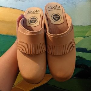Tan Swedish Skola Heeled Clogs